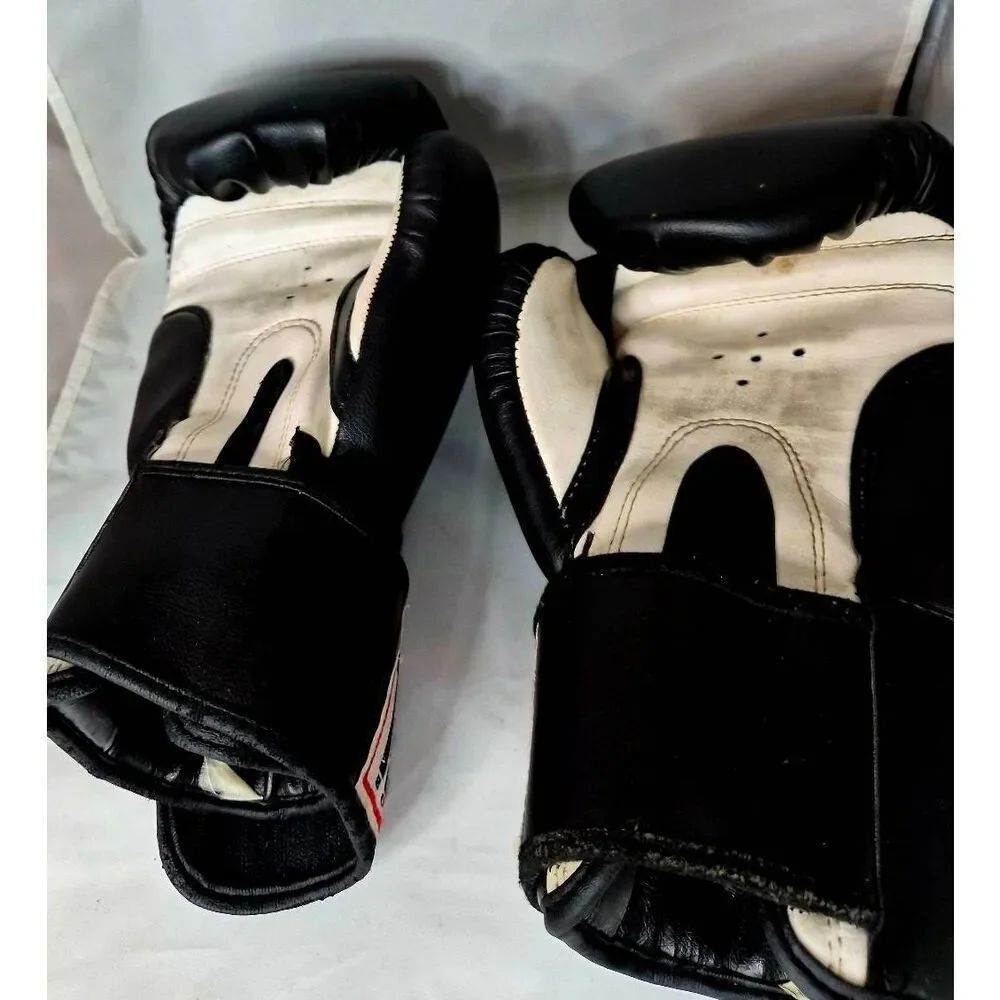 Title Boxing Gloves - Picture 3 of 9